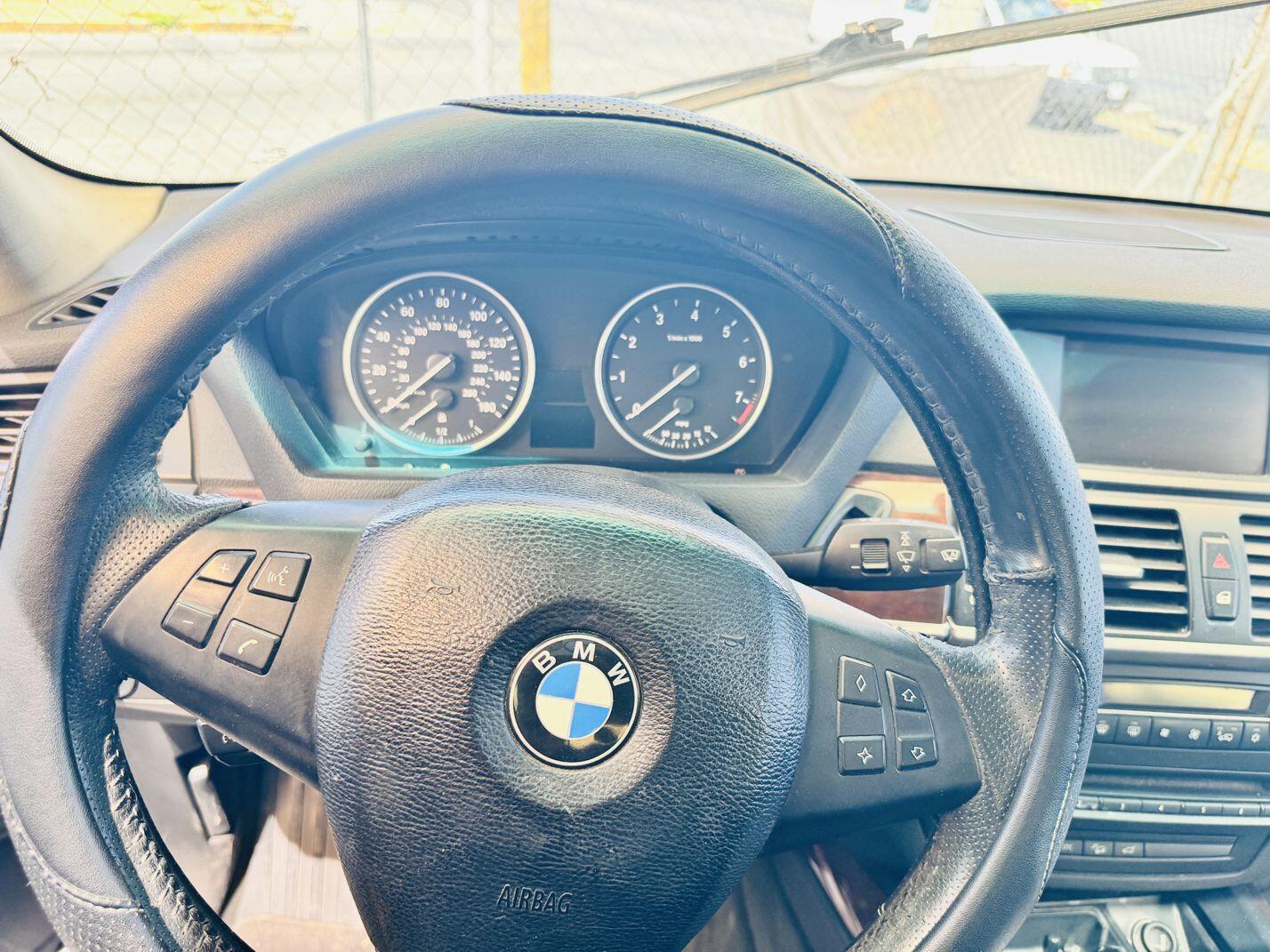 BMW X5 xDrive 2007 – Lujo, Potencia y Confort Total