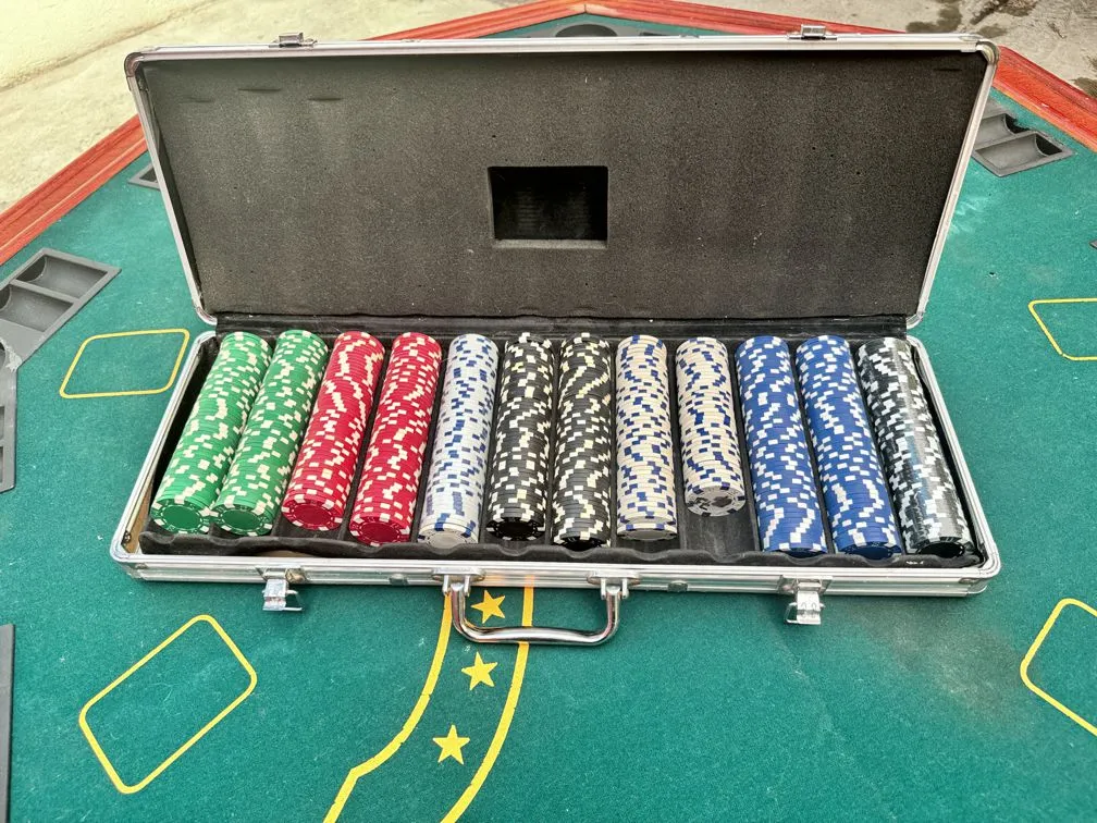 🎲 Set de Fichas de Poker Profesionales - Maletín de Aluminio