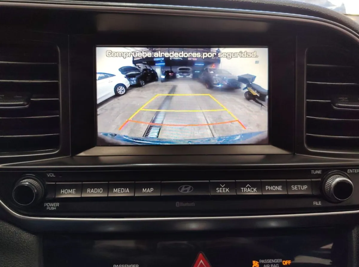 HYUNDAI ELANTRA 2020