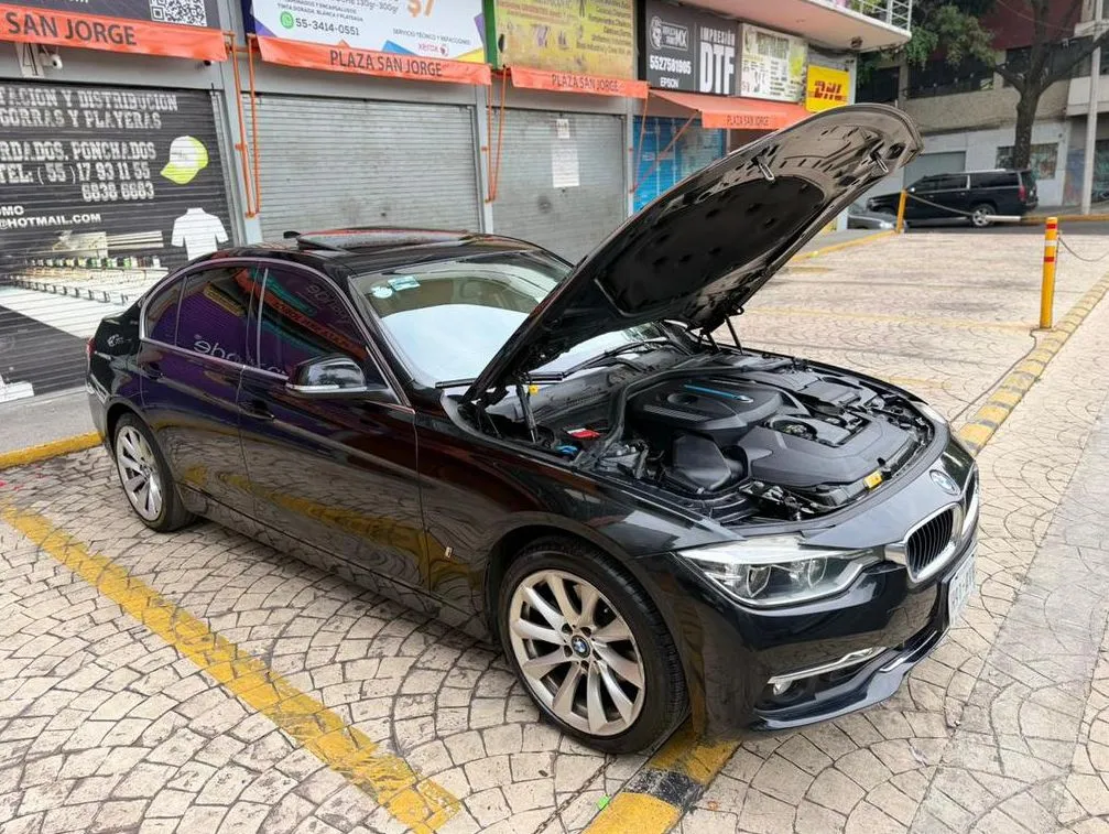 BMW 330E LUXURY LINE 2017 (HÍBRIDO ENCHUFABLE)
