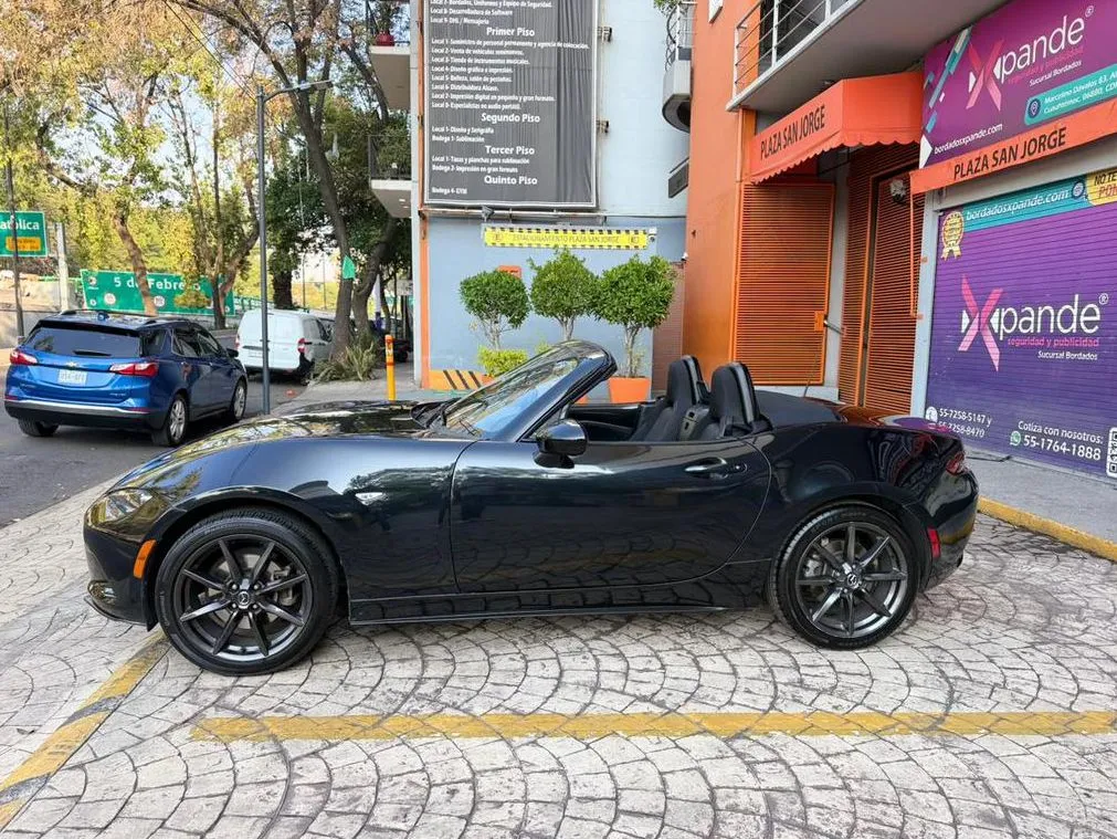 MAZDA MX-5 SPORT 2017 (CONVERTIBLE)