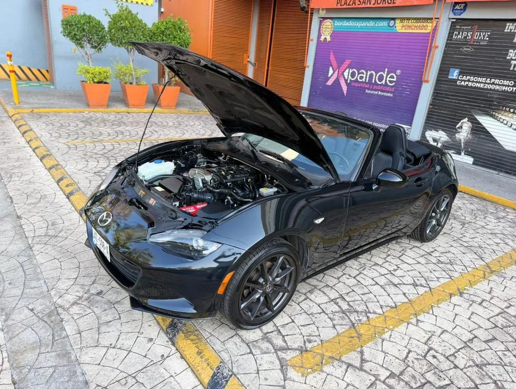 MAZDA MX-5 SPORT 2017 (CONVERTIBLE)