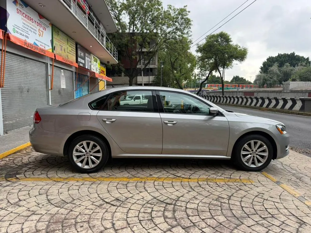 VOLKSWAGEN PASSAT COMFORTLINE 2013