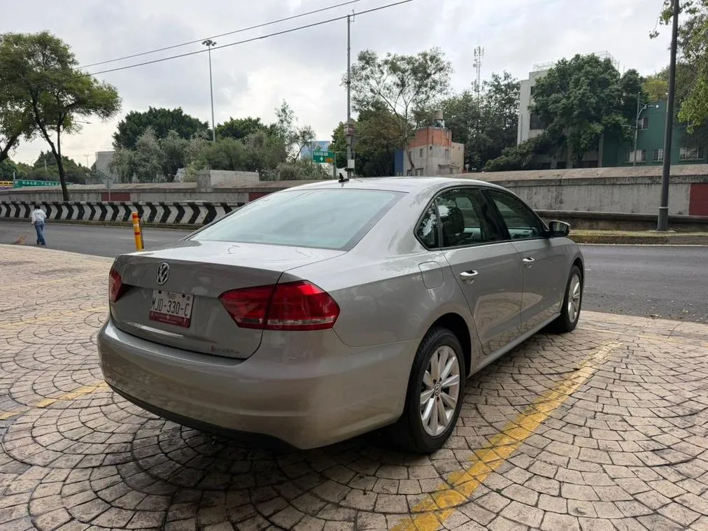 VOLKSWAGEN PASSAT COMFORTLINE 2013