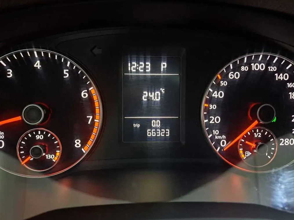 VOLKSWAGEN PASSAT COMFORTLINE 2013