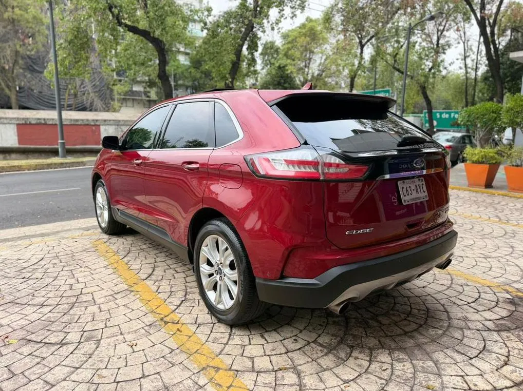 FORD EDGE TITANIUM 2019