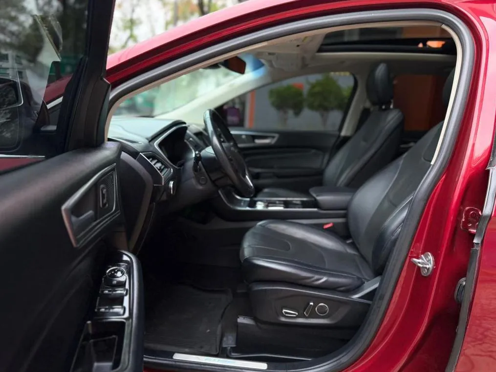 FORD EDGE TITANIUM 2019
