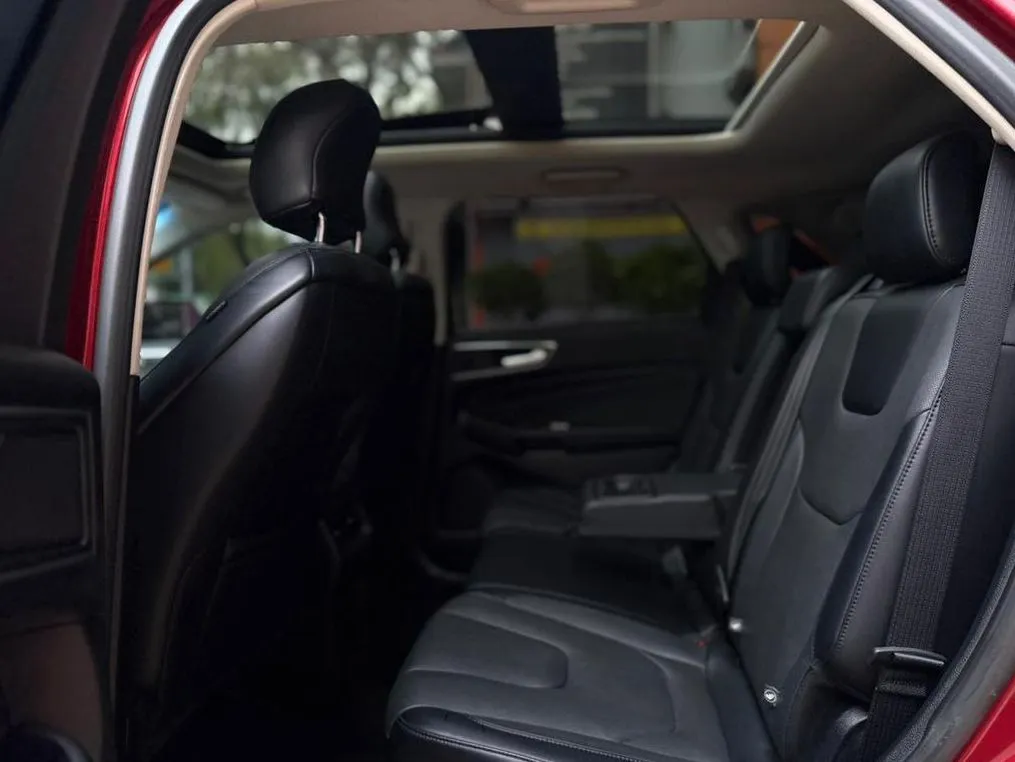 FORD EDGE TITANIUM 2019