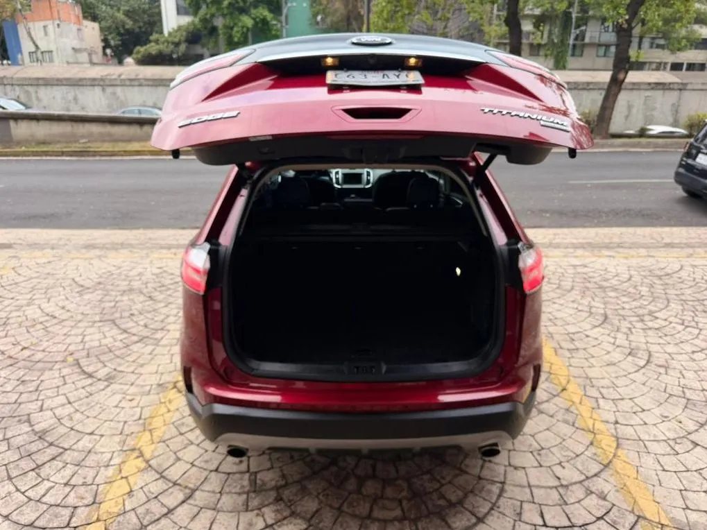 FORD EDGE TITANIUM 2019