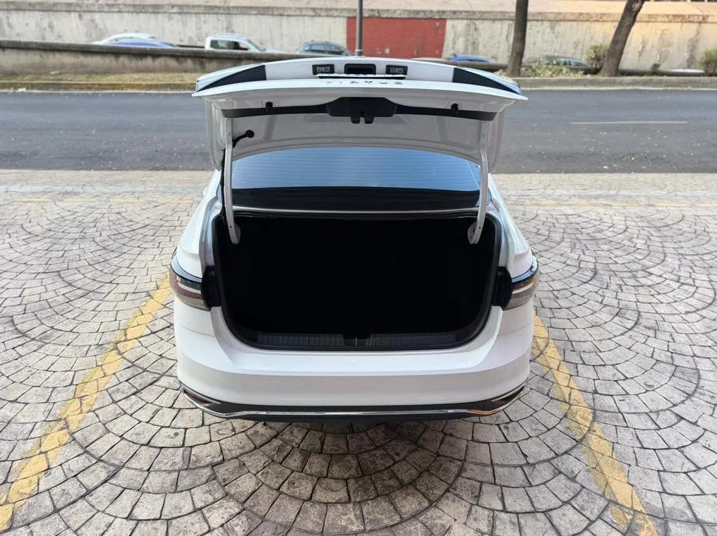 VOLKSWAGEN VIRTUS TRENDLINE 2024