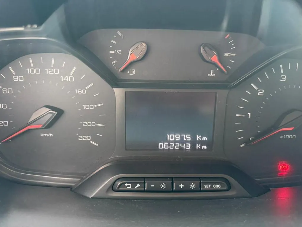 PEUGEOT RIFTER ALLURE 2020 TURBO DIESEL