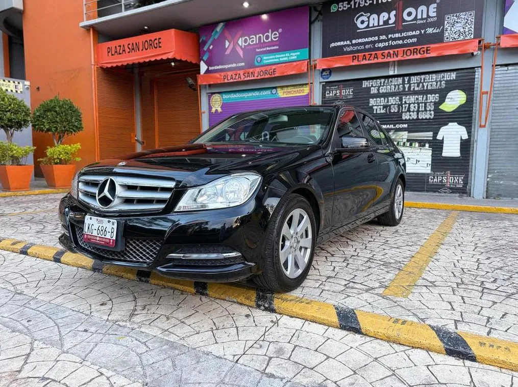 MERCEDES BENZ C180 2013