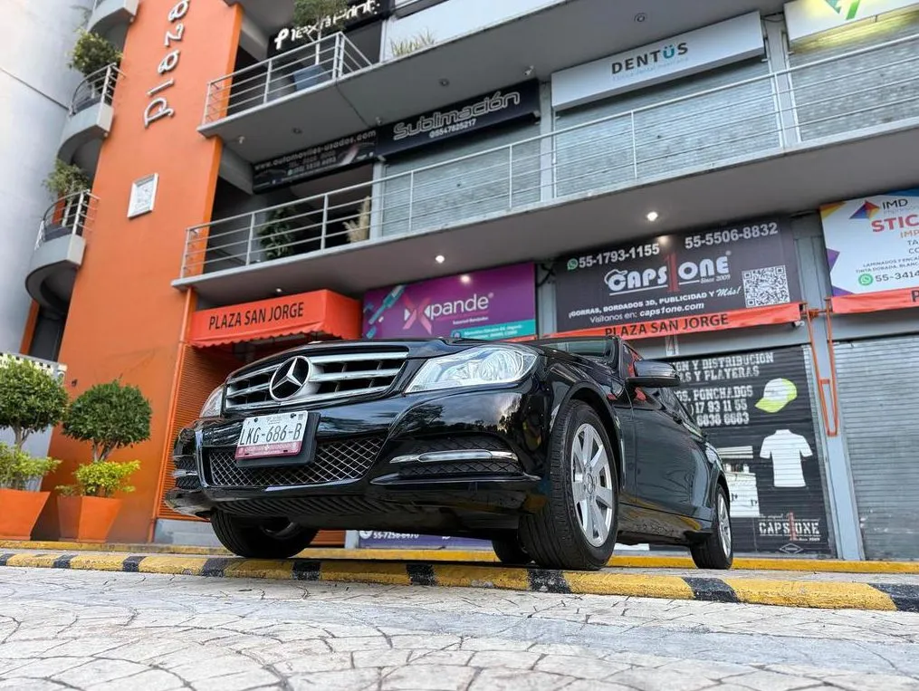 MERCEDES BENZ C180 2013