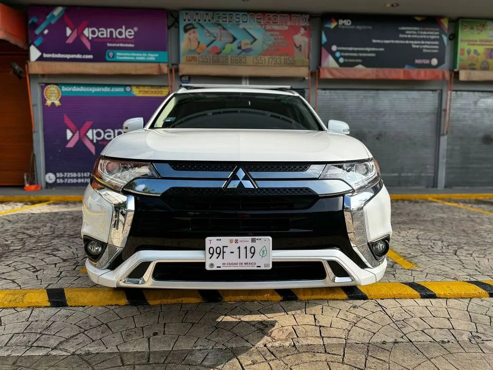 MITSUBISHI OUTLANDER PHEV 2020 HIBRIDA ENCHUFABLE