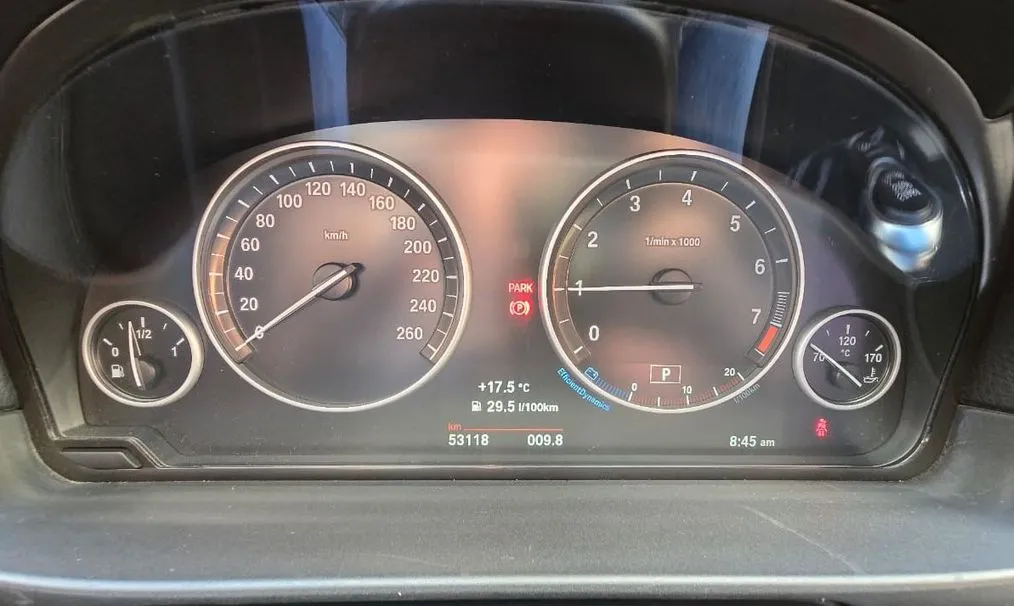BMW 520iA 2015 TA