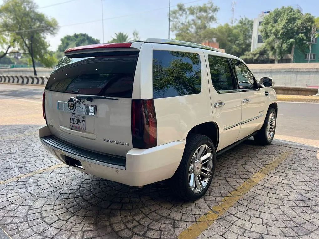 CADILLAC ESCALADE BLINDADA 2013 NIVEL AS3 ESTRATÉGICO