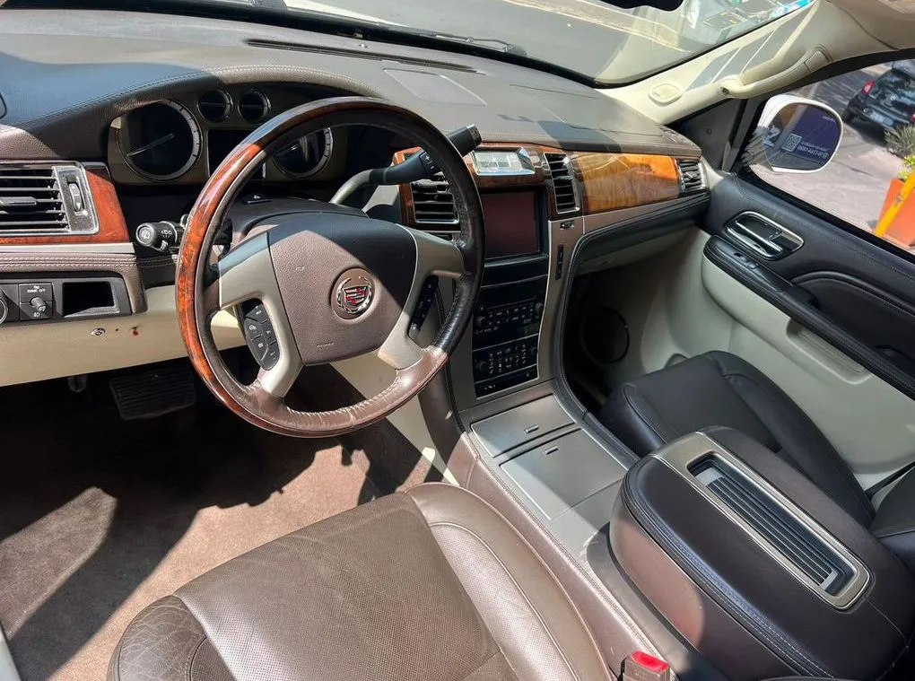 CADILLAC ESCALADE BLINDADA 2013 NIVEL AS3 ESTRATÉGICO