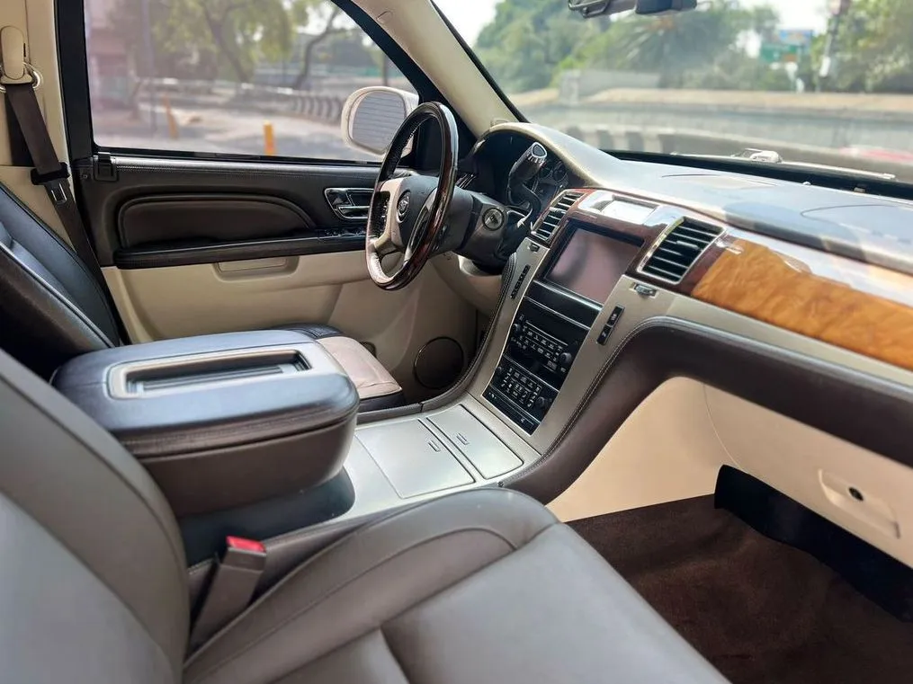 CADILLAC ESCALADE BLINDADA 2013 NIVEL AS3 ESTRATÉGICO