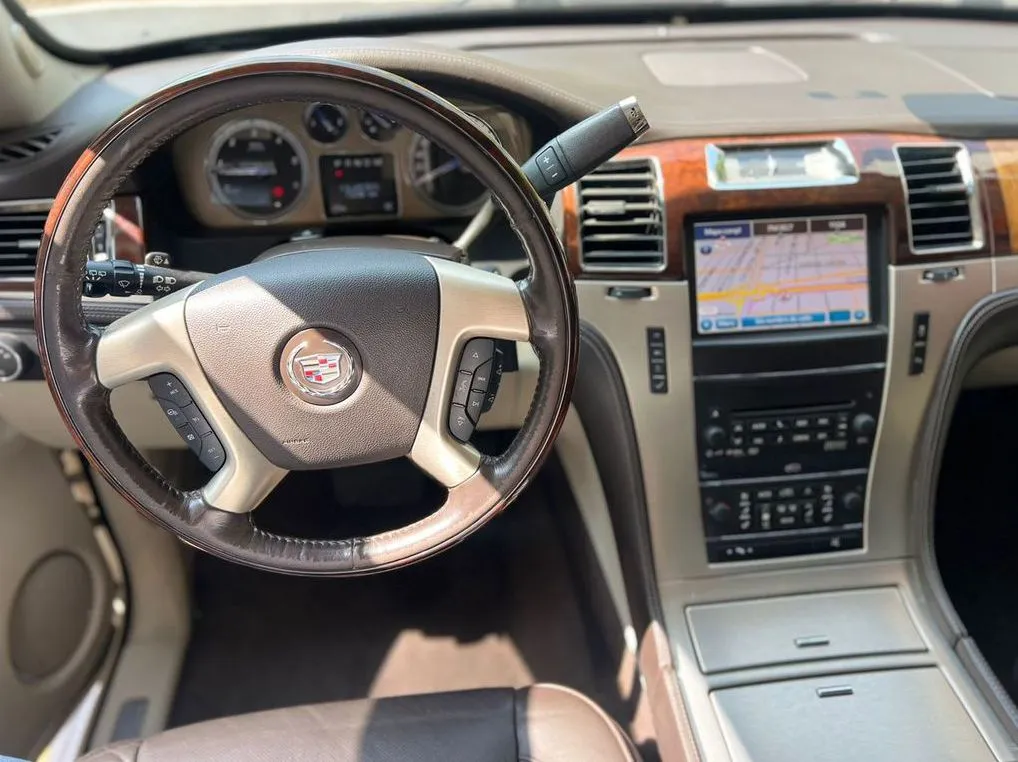 CADILLAC ESCALADE BLINDADA 2013 NIVEL AS3 ESTRATÉGICO