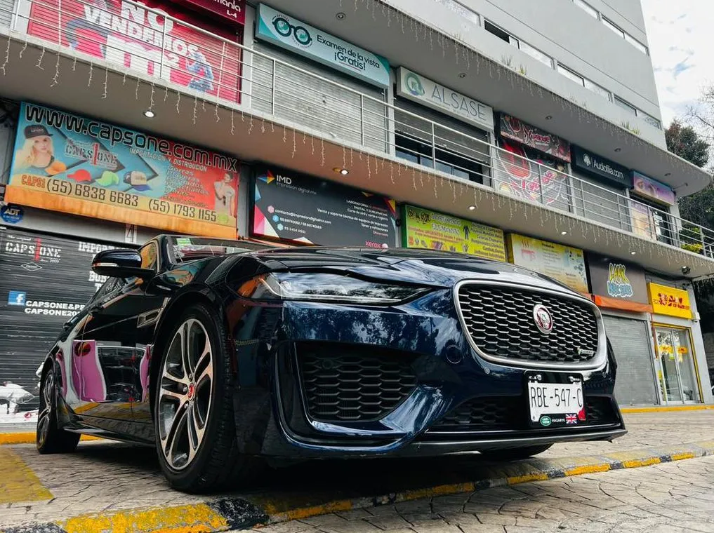 JAGUAR XE R DYNAMIC SE 300PS 2020