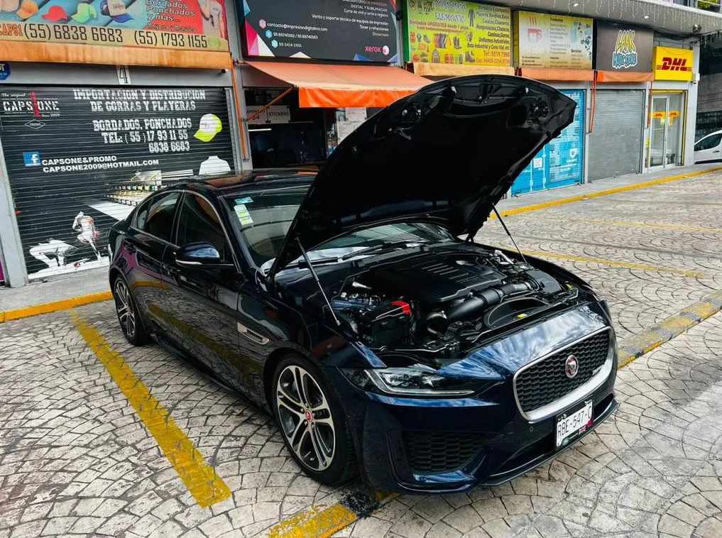 JAGUAR XE R DYNAMIC SE 300PS 2020