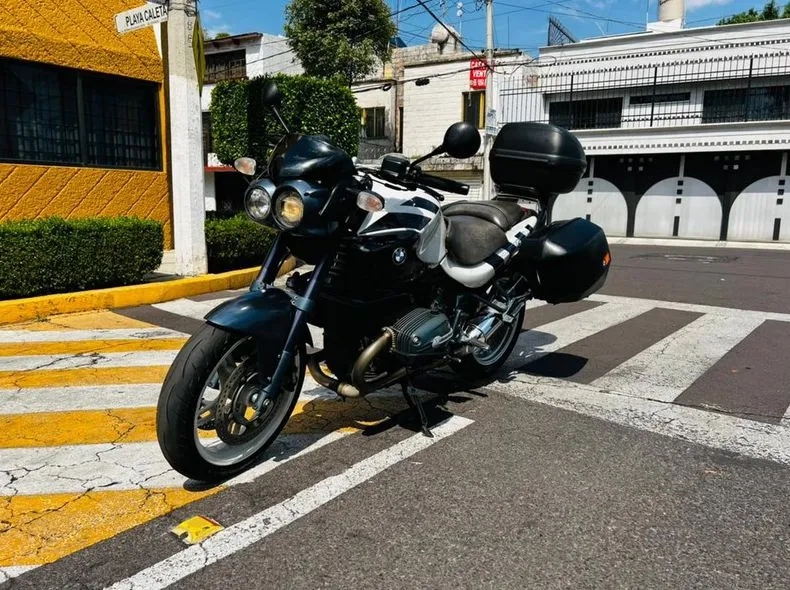 BMW R1150 ROCKSTER “80 ANIVERSARIO” 2004