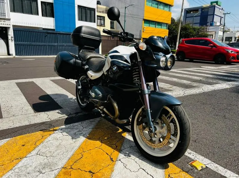 BMW R1150 ROCKSTER “80 ANIVERSARIO” 2004