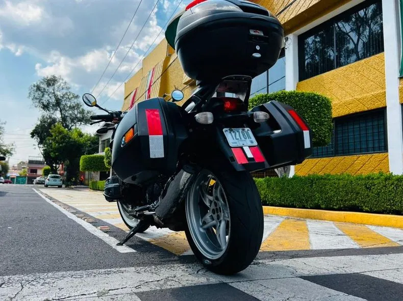 BMW R1150 ROCKSTER “80 ANIVERSARIO” 2004