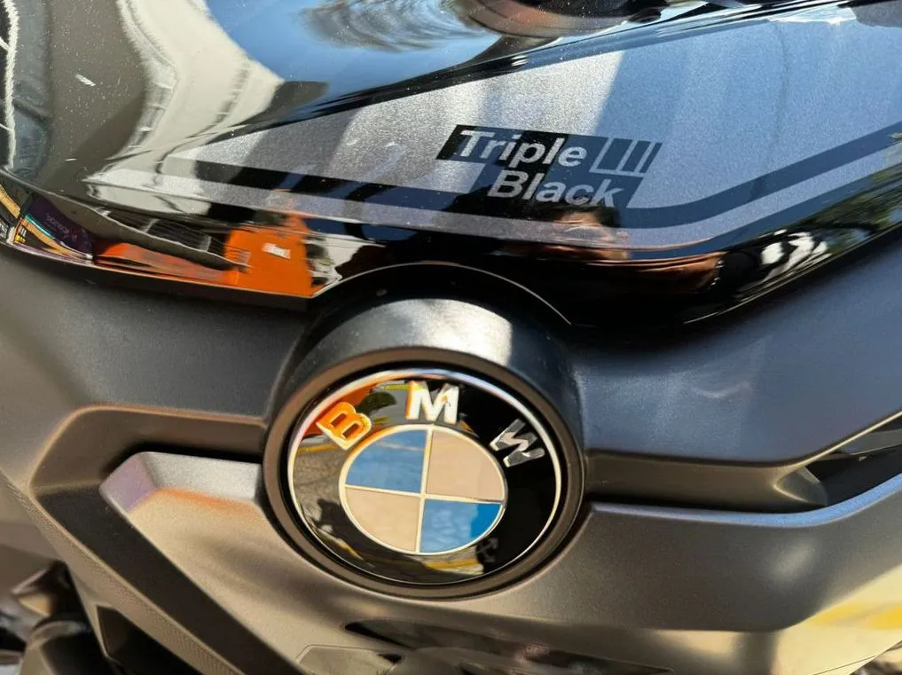 BMW F 850 2023 TRIPLE BLACK