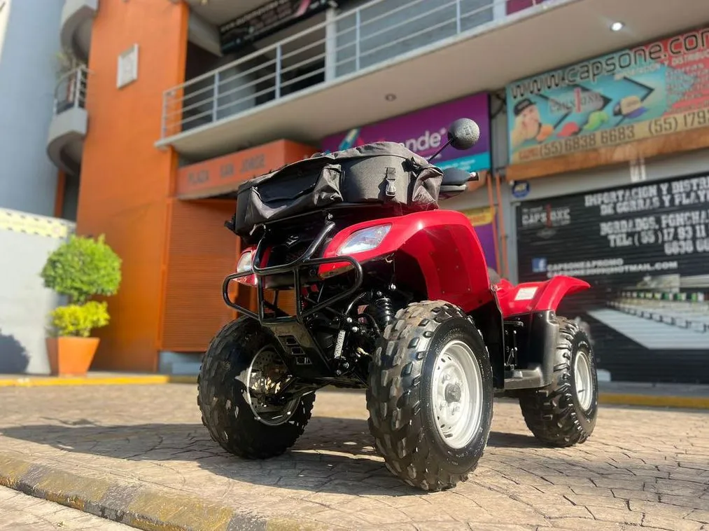 CUATRIMOTO SUZUKI TODO TERRENO LT-F250 2011