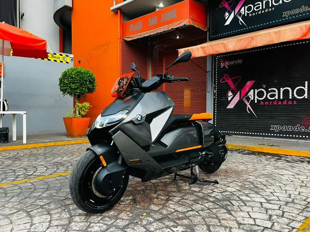 BMW CE04 2022 100% ELÉCTRICA NACIONAL