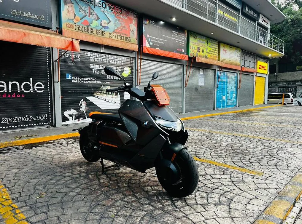 BMW CE04 2022 100% ELÉCTRICA NACIONAL