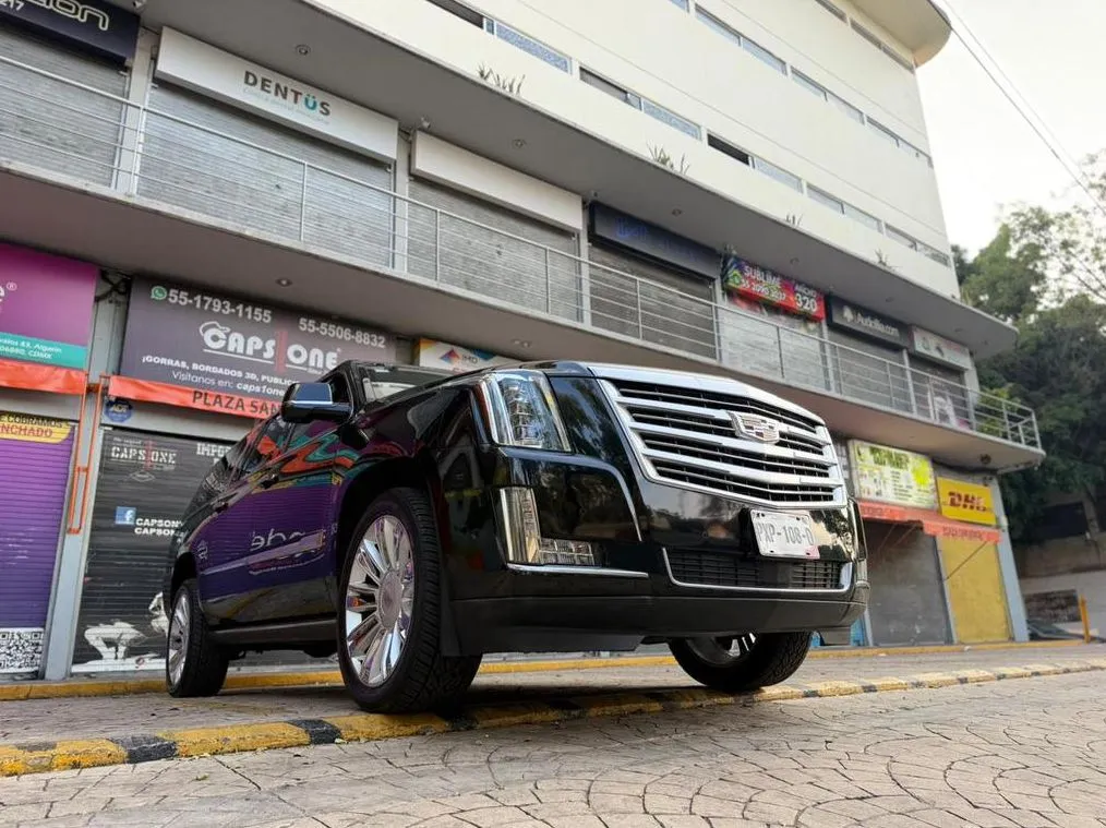 CADILLAC ESCALADE ESV AWD PLATINUM 2019