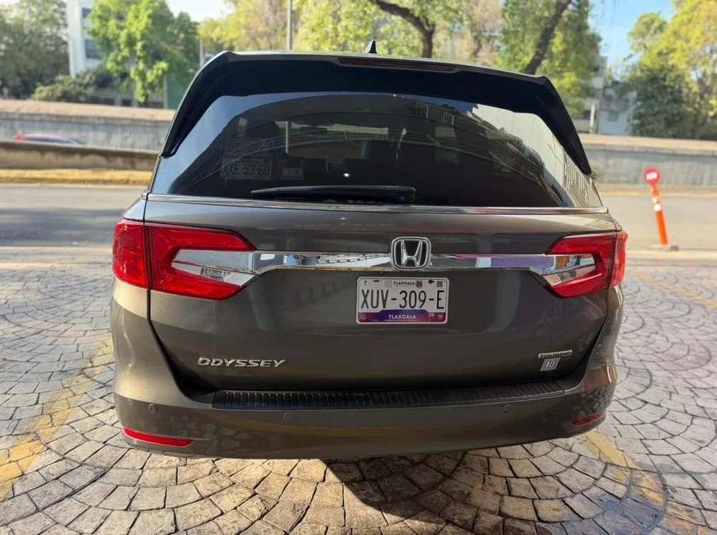HONDA ODYSSEY TOURING 2019
