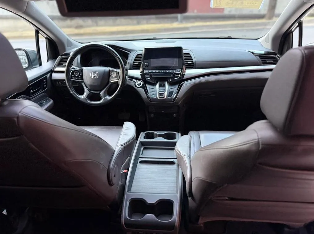 HONDA ODYSSEY TOURING 2019