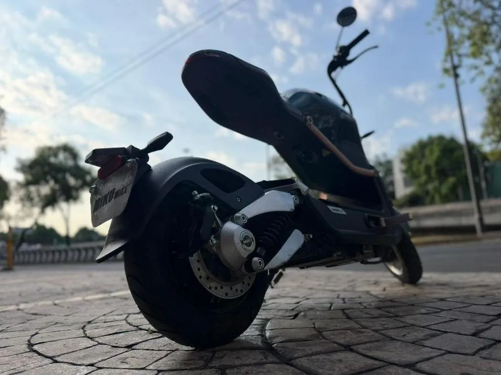 MOTO 100% ELÉCTRICA SUNRA MIKU MAX 2019