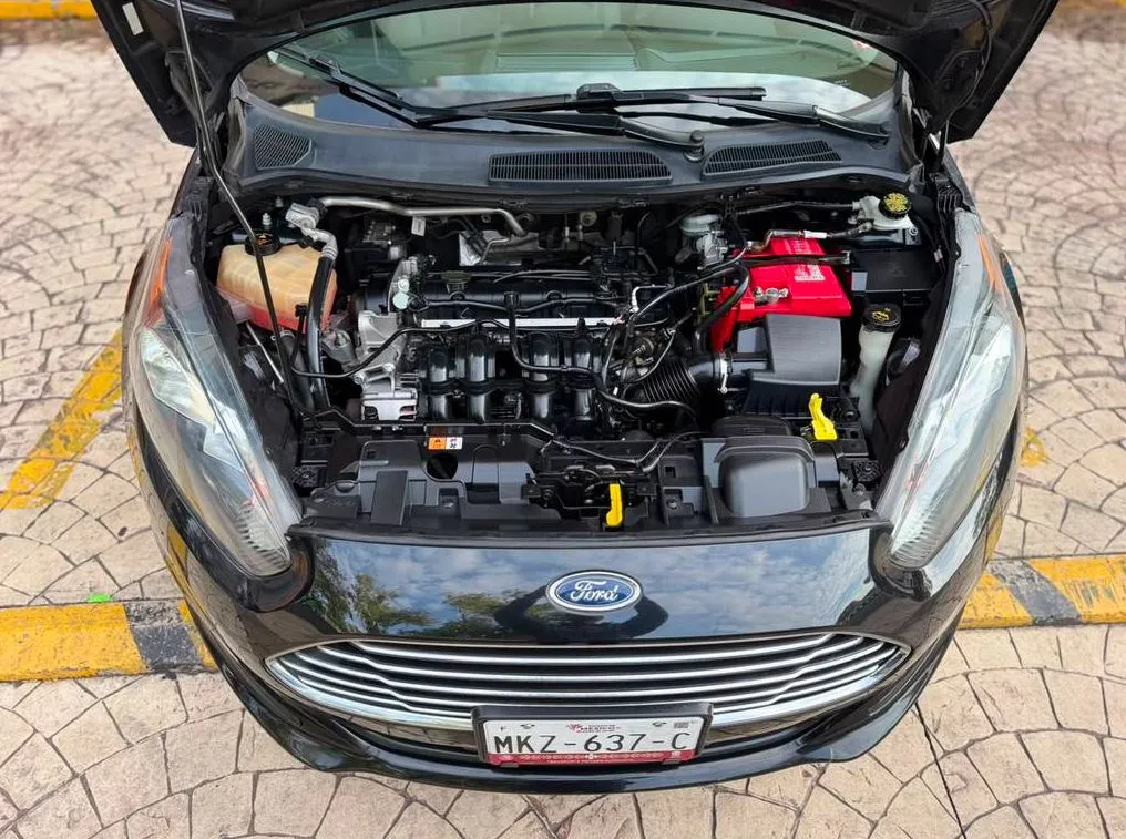 FORD FIESTA SE HB 2015