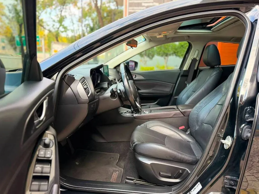 MAZDA 3 HATCHBACK GRAND TOURING 2018
