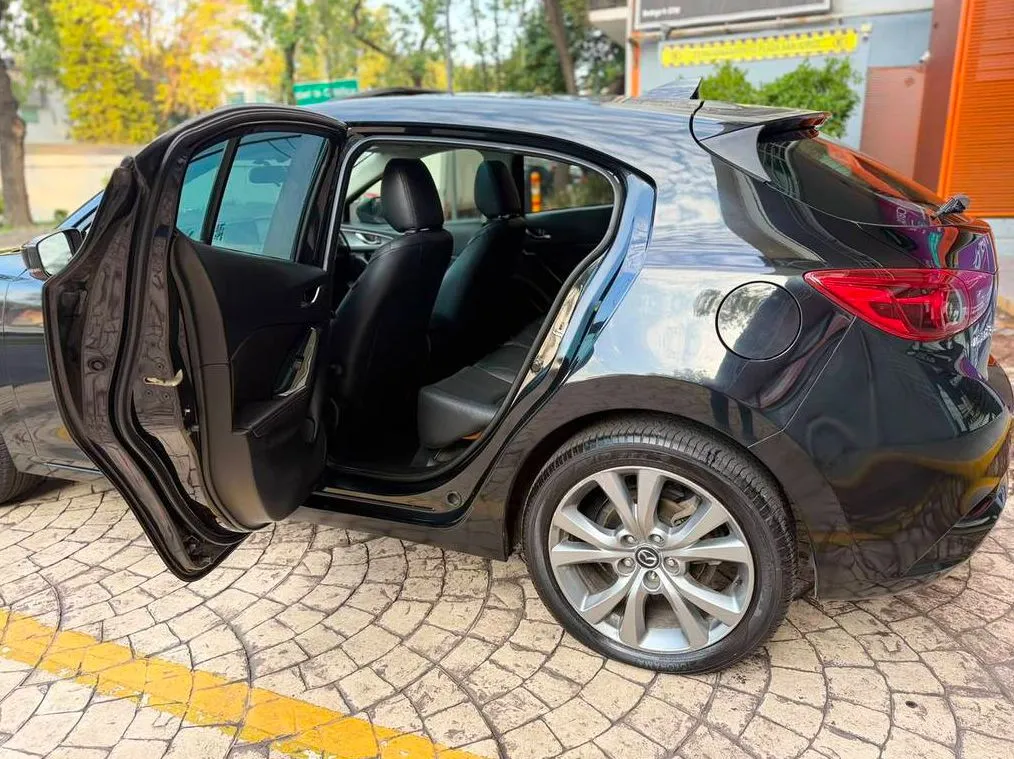 MAZDA 3 HATCHBACK GRAND TOURING 2018