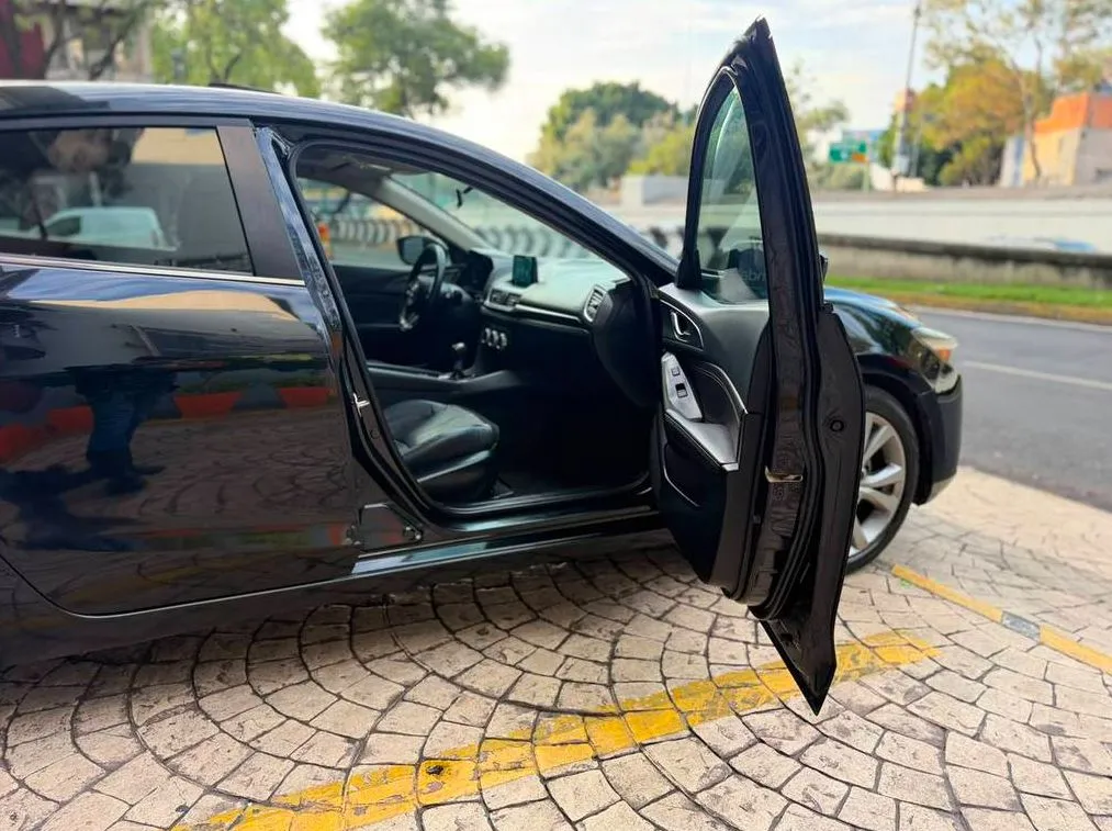 MAZDA 3 HATCHBACK GRAND TOURING 2018