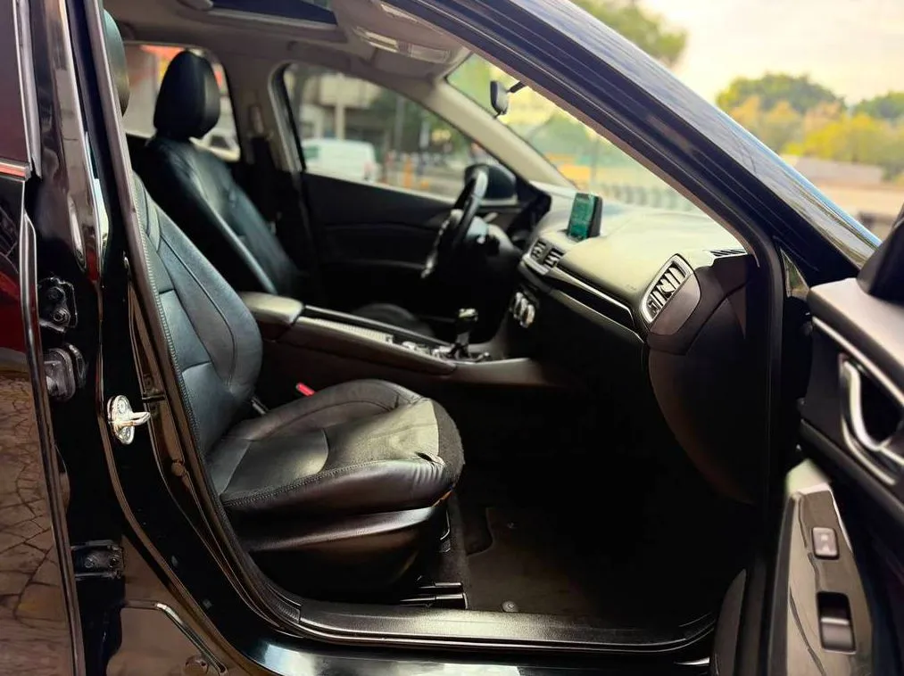 MAZDA 3 HATCHBACK GRAND TOURING 2018