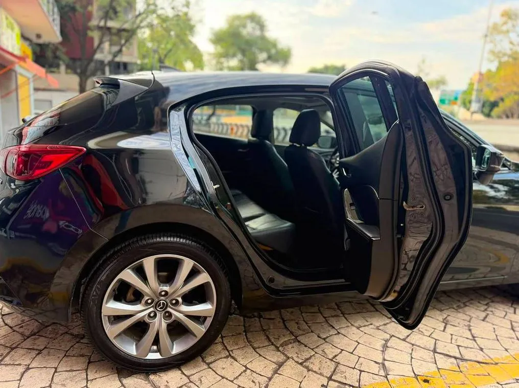 MAZDA 3 HATCHBACK GRAND TOURING 2018