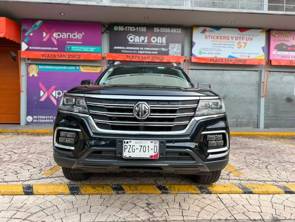 MG RX8 ELEGANCE LUX 2022