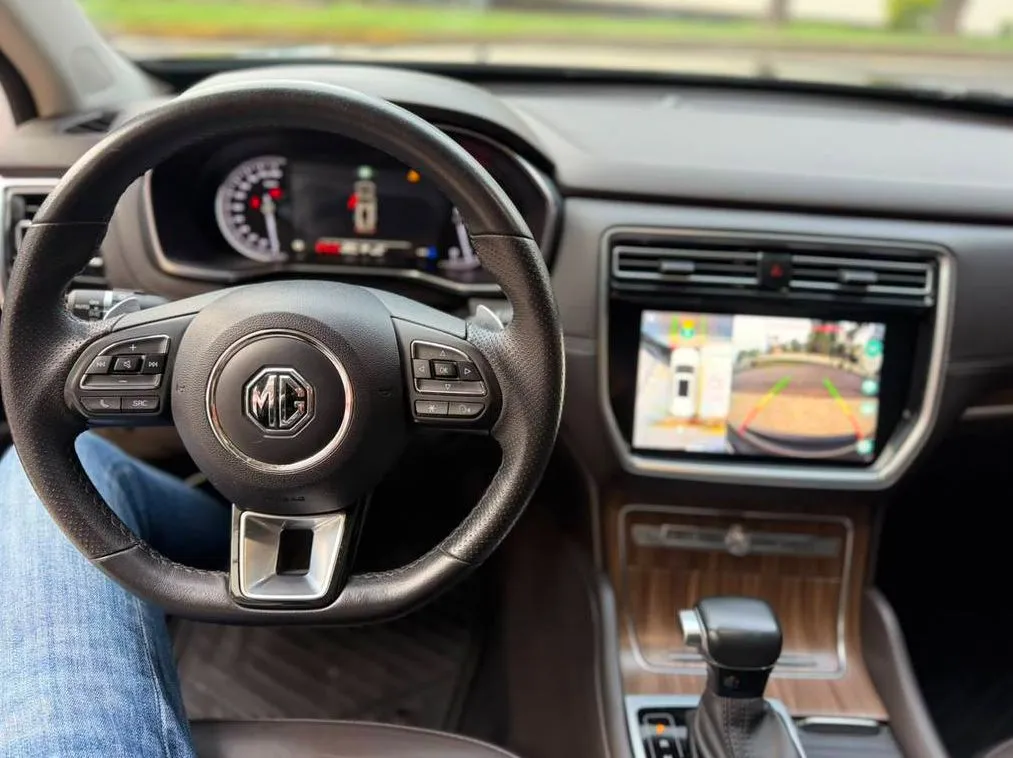 MG RX8 ELEGANCE LUX 2022