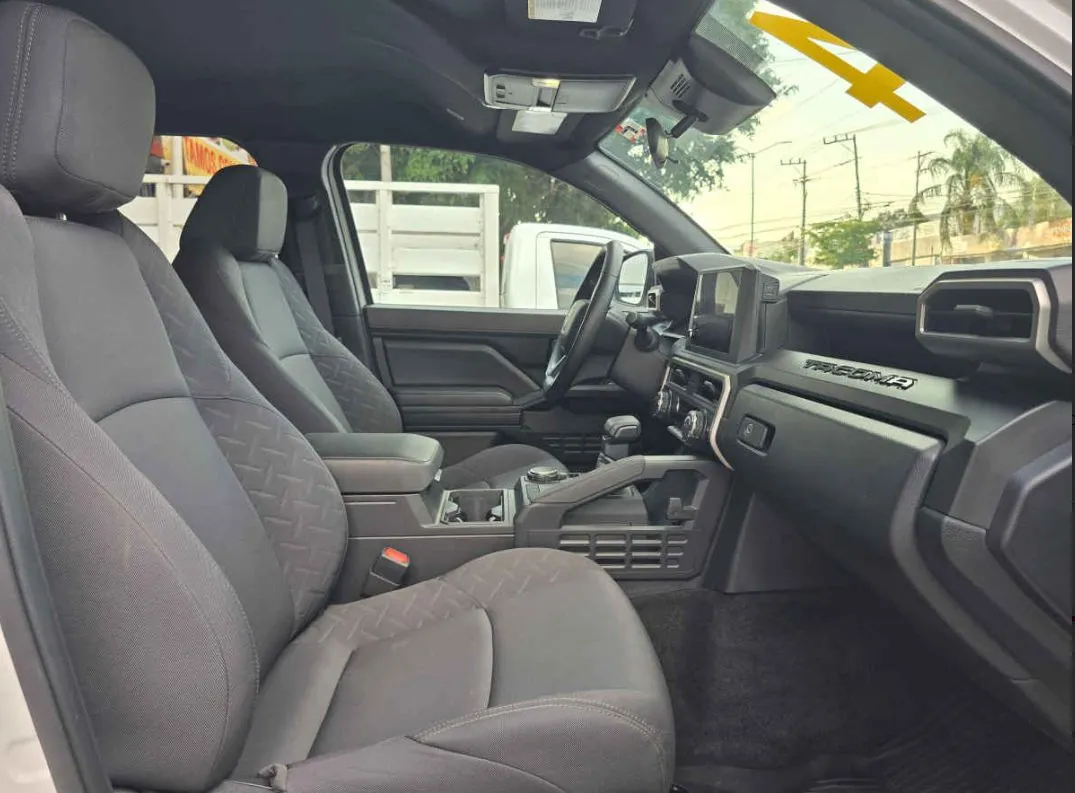 Toyota Tacoma