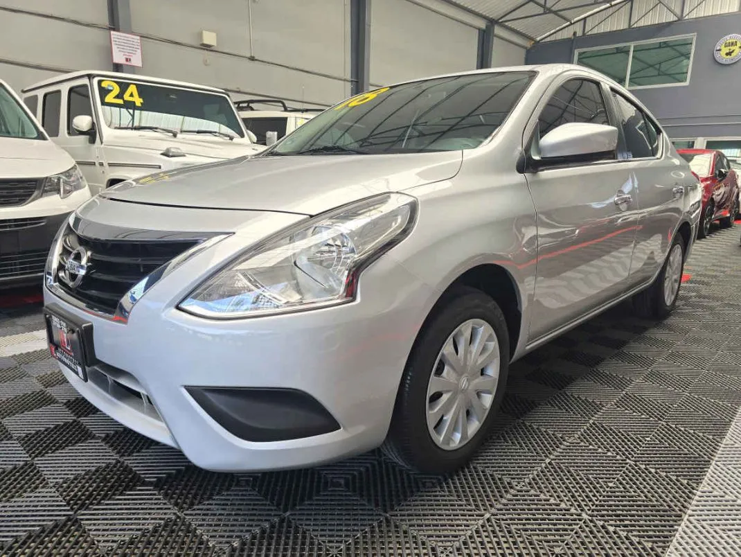Nissan Versa 2018 4p Sense L4/1.6 Aut