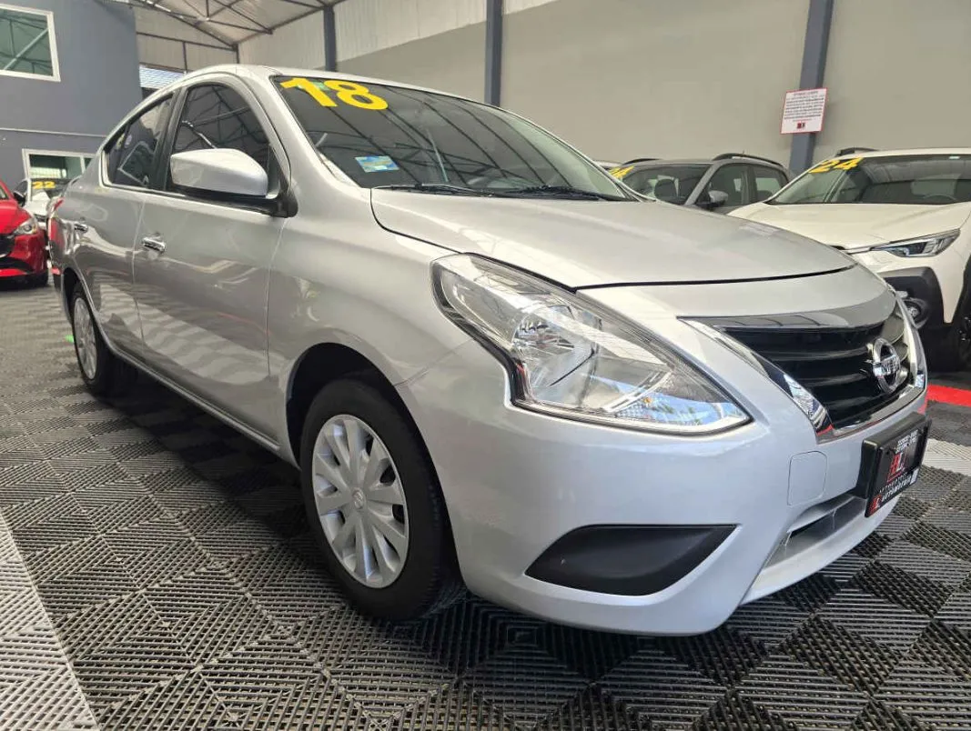 Nissan Versa 2018 4p Sense L4/1.6 Aut