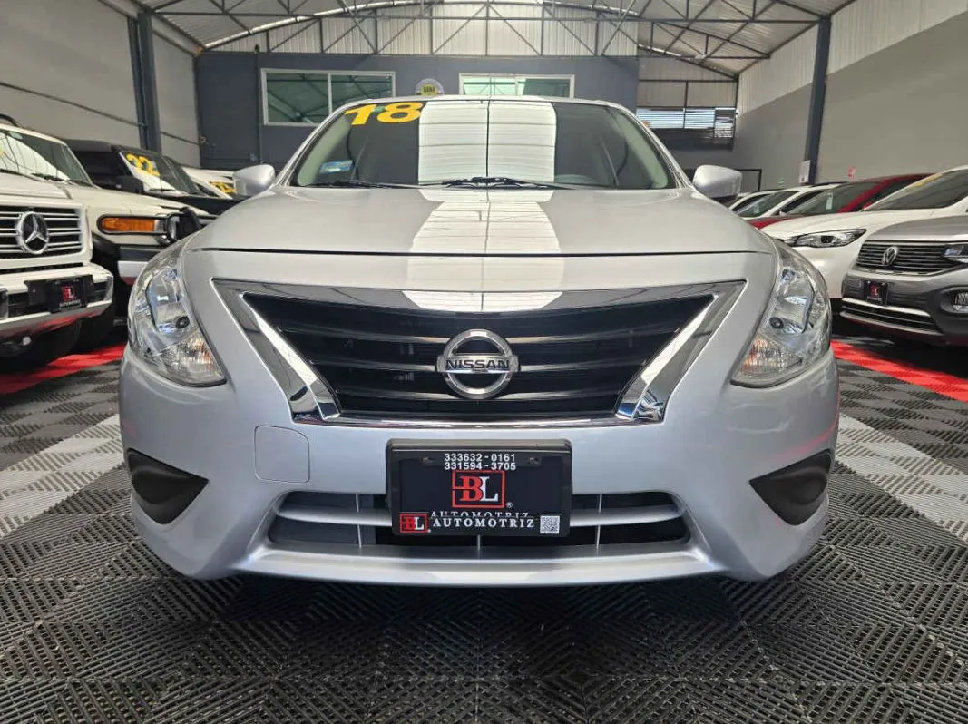 Nissan Versa 2018 4p Sense L4/1.6 Aut