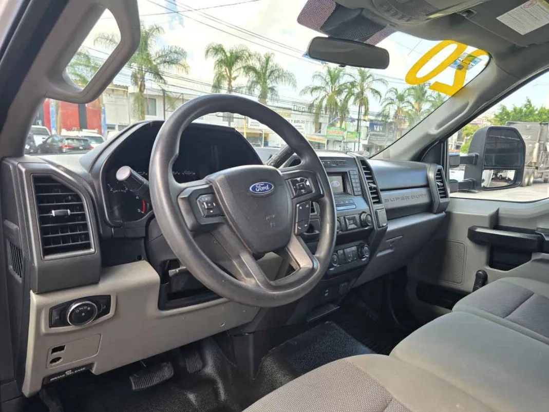 Ford F 450 2020 2p XL KTP V8/6.7/T Diesel Aut