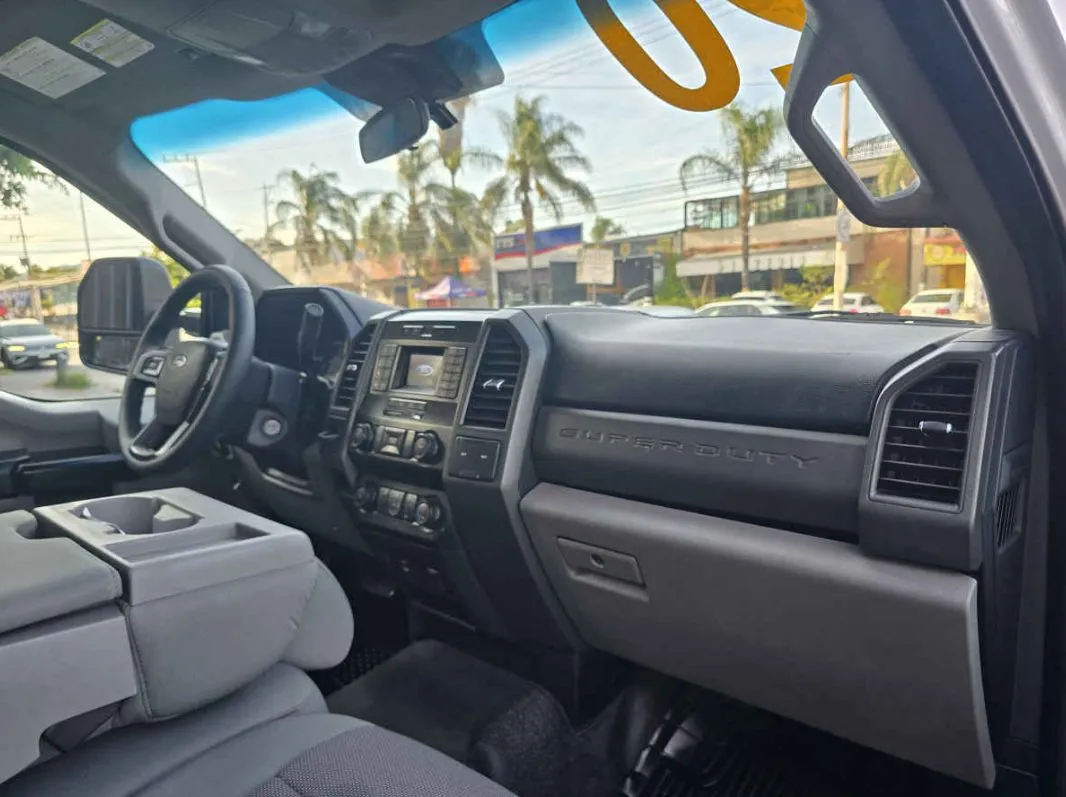 Ford F 450 2020 2p XL KTP V8/6.7/T Diesel Aut